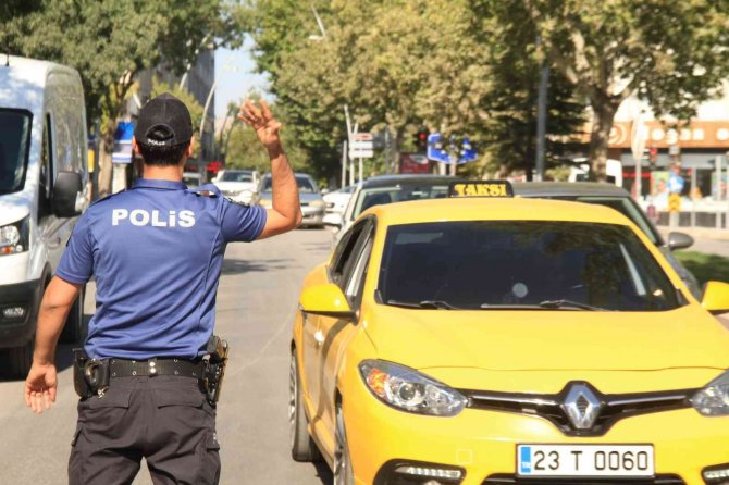 Elazığ’da Asayiş Uygulamaları Sürüyor
