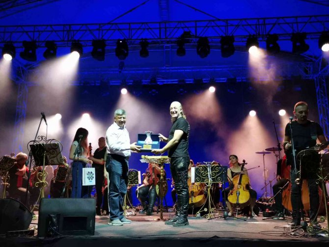 Geleneksel Gediz Tarhana Festivali, Musa Göçmen Senfoni Orkestrası’nın Konseriyle Sona Erdi