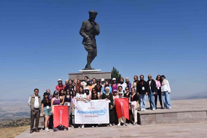 Aydın’dan Gelen Gençler Afyonkarahisar’ı Keşfetti