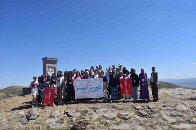 Aydın’dan Gelen Gençler Afyonkarahisar’ı Keşfetti