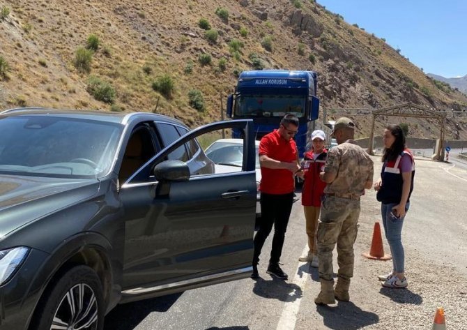 Hakkari’de 20 Bin Kişiye Farkındalık Eğitimi