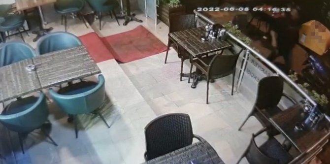 Kağıthane’de Pompalı Saldırgan Kamerada