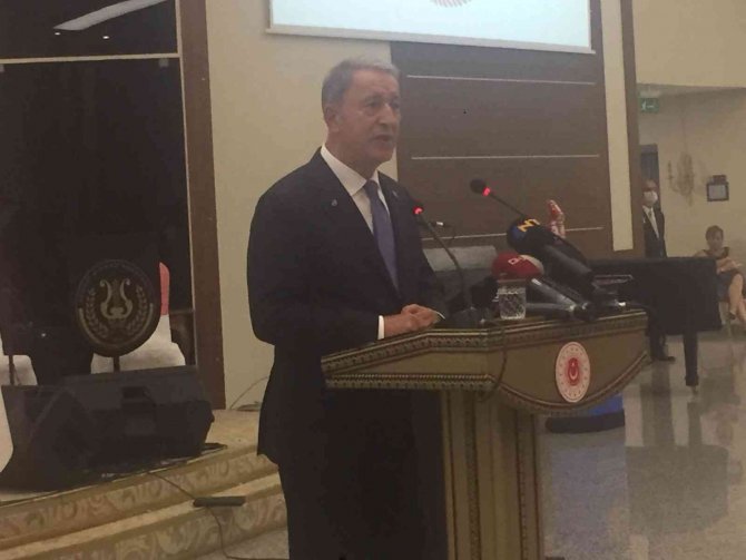 Bakan Akar: “Üçüncü Taraflardan Beklentimiz Kıbrıs Meselesi Hakkında Tarafsız Olmaları”