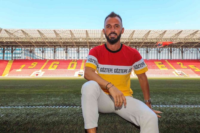 Emre Çolak, Resmen Göztepe’de