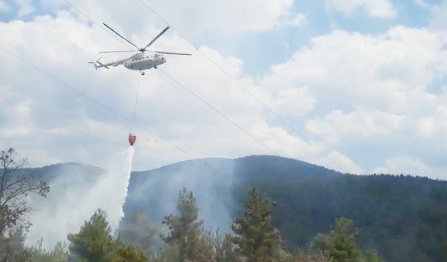 Tavşanlı’da Orman Yangını Helikopter Desteği İle Kısa Sürede Söndürüldü