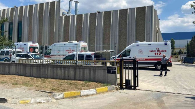 Fabrikadaki Kimyasal Patlamaya İlişkin İnceleme Başlatıldı: 3 Kişinin Durumu Ağır