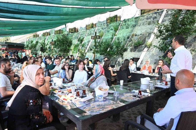 Lgs’ye Giren Öğrenciler Bir Araya Geldi