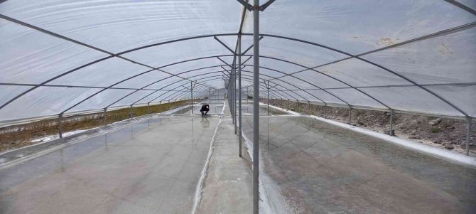 Tunceli’nin Kaynak Tuzları Türkiye Ve Dünyada Rağbet Görüyor