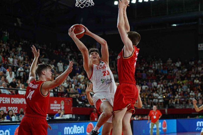 18 Yaş Altı Erkek Basketbol Milli Takımı, Almanya’yı Mağlup Etti