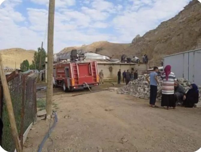 Saray’da Samanlık Yangını