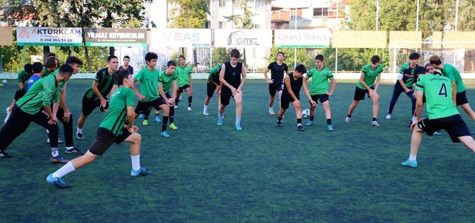 Minik Horozlar Yeni Sezon Hazırlıklarına Başladı