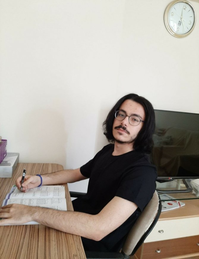 Türkiye Şampiyonundan Üniversite Adaylarına Altın Tavsiyeler