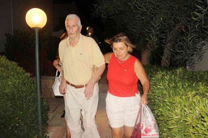 Çevik Bir Cezaevinden Çıkıp Bodrum’daki Yazlığına Geldi