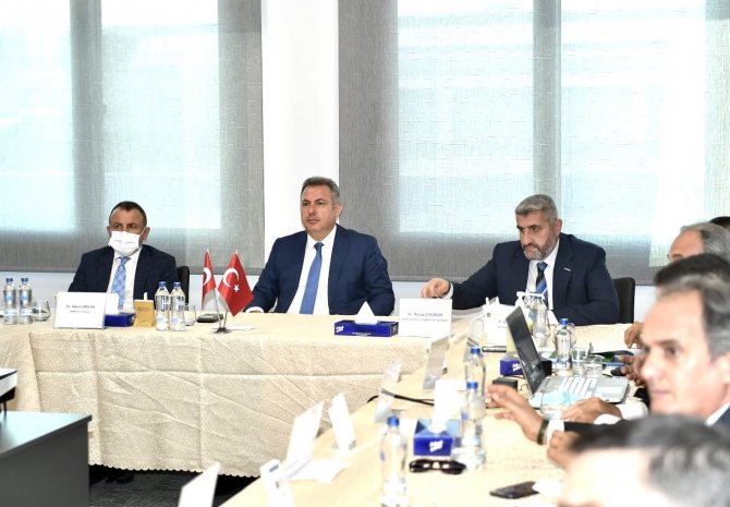 Elban: "İ̇stihdam İçin İşgücü Piyasası Daha Nitelikli Hale Gelmeli"