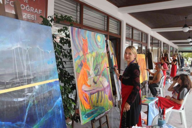 Akçaabat’ta 9. Uluslarasarası Resim Çalıştayı