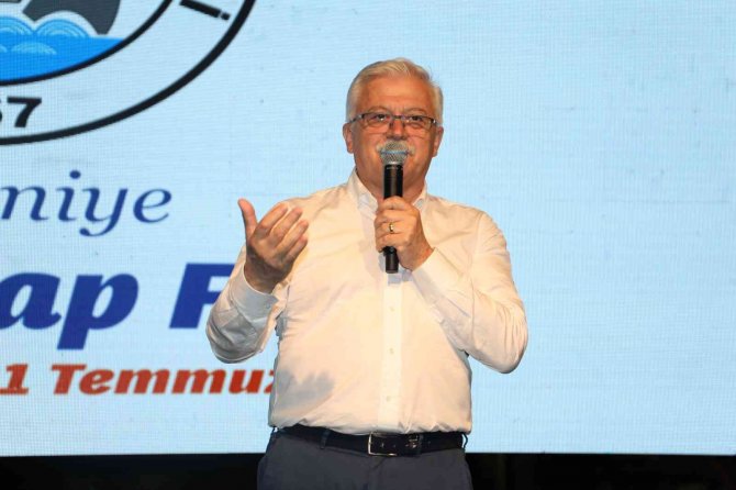 Burhaniye Kitap Fuarı Görkemli Şölenle Sona Erdi