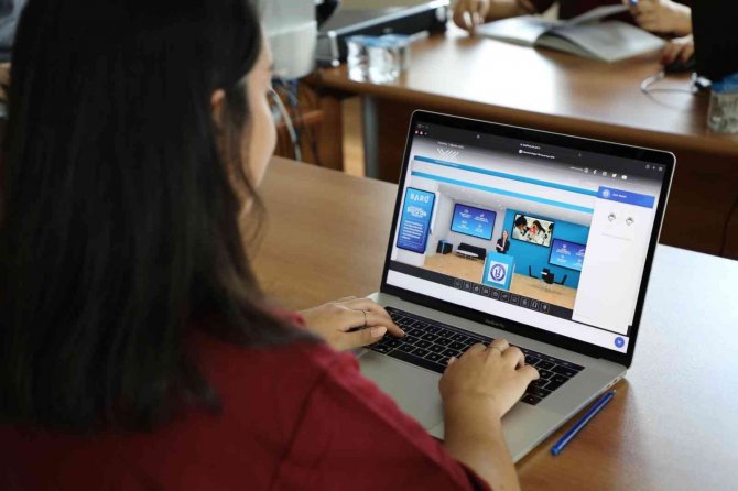 Barü, “Üniversiteni Keşfet Yök Sanal Fuarı 2022”de Öğrencilerle Buluşuyor