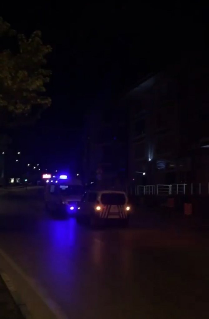 Bursa’da Genç Adam Kendi Evini Yaktı