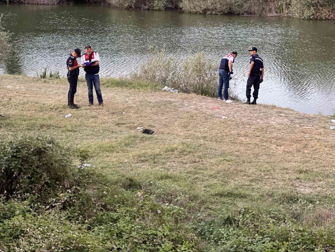 Yüzünü Yıkamak İstedi, Gölete Düşerek Can Verdi