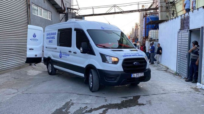Esenyurt’ta İş Makinesine Kolunu Kaptıran Yabancı Uyruklu Şahıs Hayatını Kaybetti