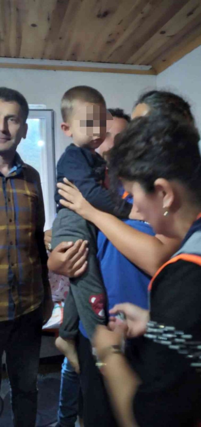 Kayıp Çocuktan Sevindirici Haber