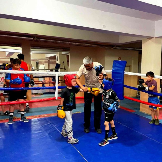 Hedef 50 Bin Çocuğa Spor Yaptırmak
