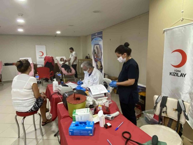 Kartal Belediyesi’nde ’Kan Ve Kök Hücre Bağışı’ Kampanyası Başlatıldı