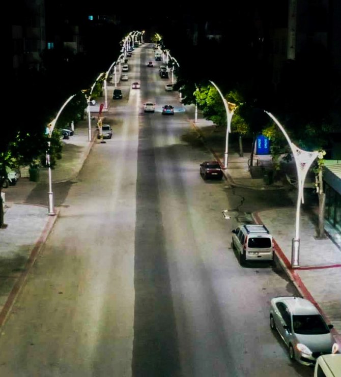 Körfez Akşemsettin Caddesi Işıl Işıl Oldu