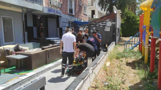 Kuşadası’nda Silahlı Kavga: 1 Yaralı