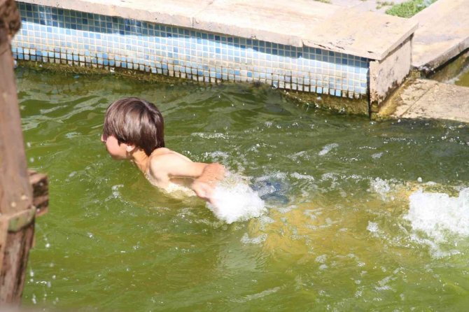 Denize Kıyısı Olmayan Sivas’ta Yüzmek Yasaklandı