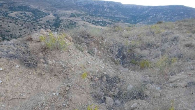 ‘Altında Altın Var’ Söylentisi Höyüğü Savaş Alına Çevirdi