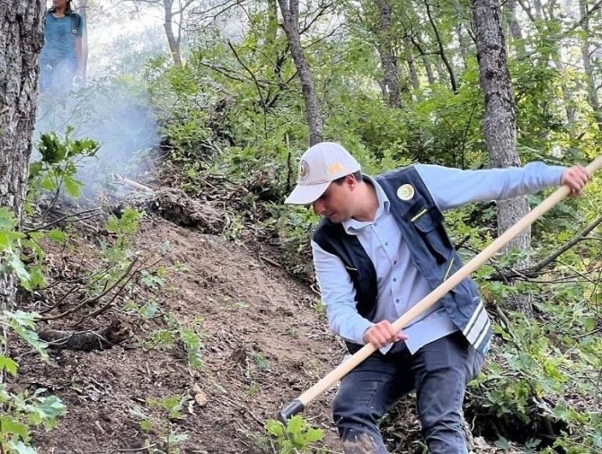 Tunceli’de Orman Yangını Büyümeden Söndürüldü