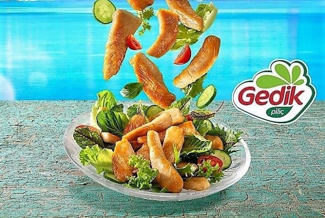 Yüksek Teknolojiyle El Değmeden İşlenen Tavuklar, Güvenli Bir Şekilde Sofralara Ulaşıyor