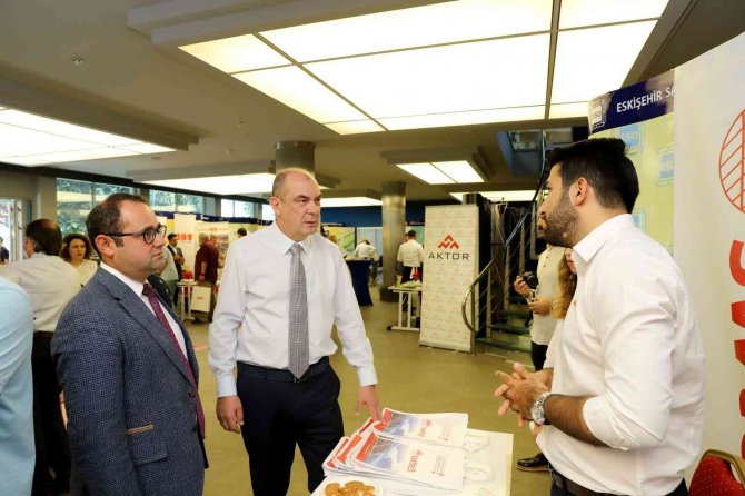 Eso’da Güneş Enerjisi Fuarı Gerçekleştirildi