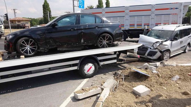 Yozgat’ta Trafik Kazası: 6 Yaralı