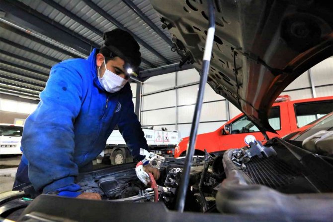 Büyükşehir’in Makine İ̇kmal Tesisinde Yüzde 61 Tasarruf Sağlandı