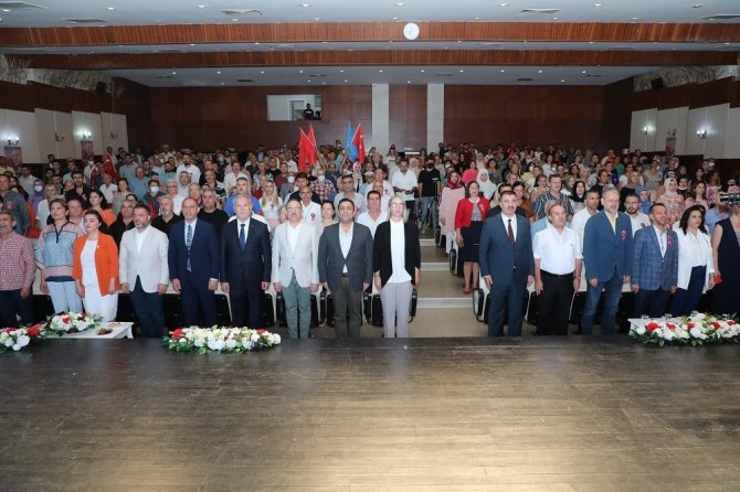 Ak Parti İ̇zmir’de “Türkiye’nin Kazanımları Ve 2023’ün Önemi’ Programı Konak’tan Başladı