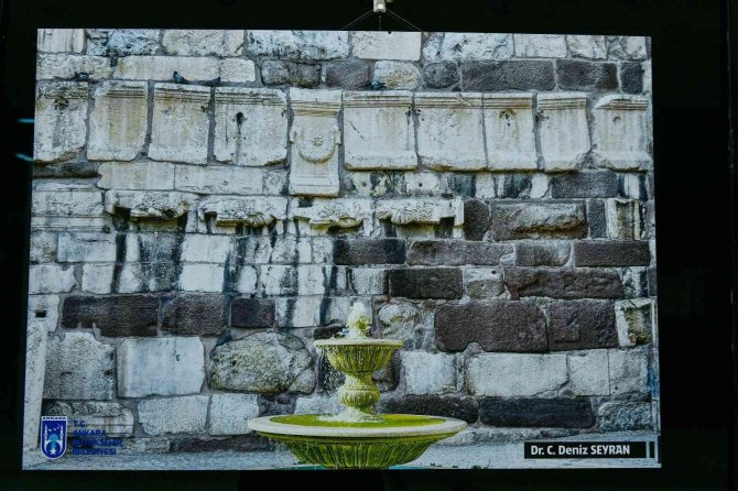 "Ankara Kalesi Bedeninde Devşirme Taşlar" Fotoğraf Sergisi Açıldı