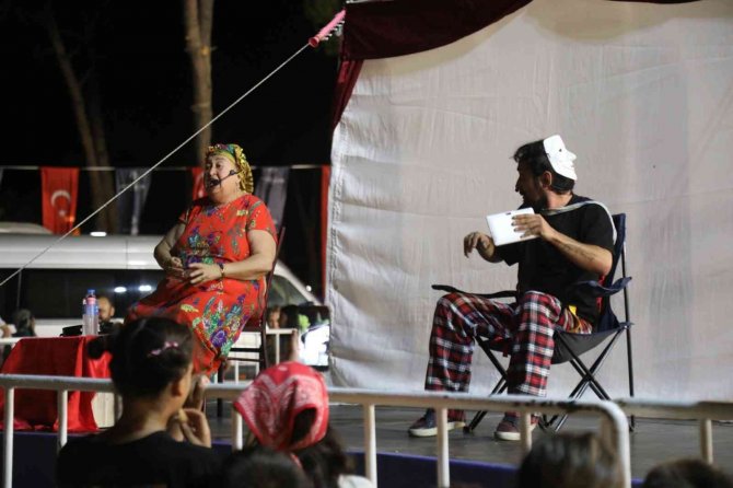 Aydın Tekstilpark’ta Tiyatro Oyunları Sergilendi