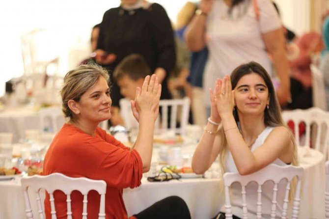 Başkan Sandıkçı: “Vatandaşlarımızın Her İhtiyaçlarında Yanındayız”