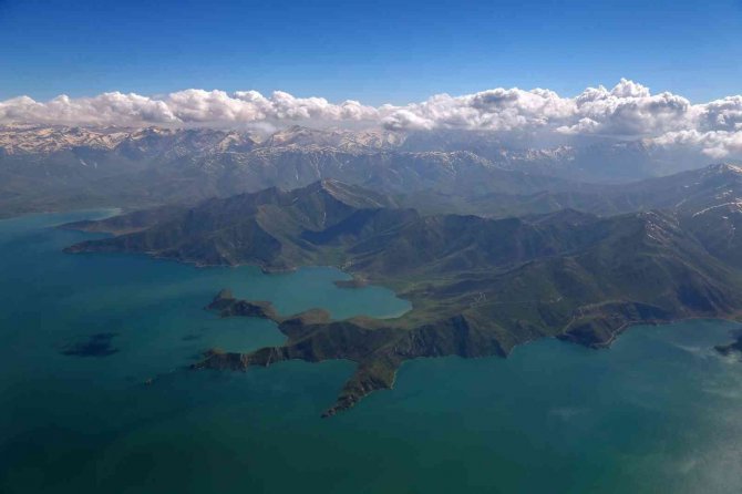 Emine Erdoğan’dan Van Gölü Paylaşımı