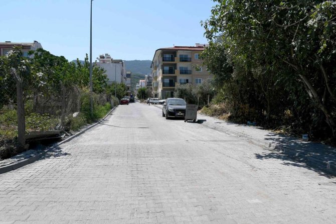 Davutlar Mahallesi Yeni Yollarına Kavuşuyor