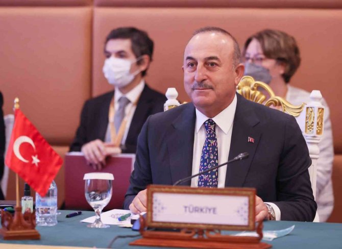 Çavuşoğlu: “Tahıl Anlaşmasının Bir Müzakere Zemini Hazırlamasını Ümit Ediyoruz”