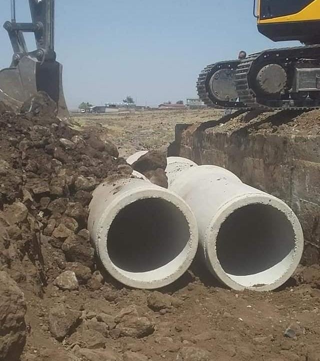 Karacadağ Bölgesi Sel Baskınlarına Karşı Beton Borularla Korunuyor