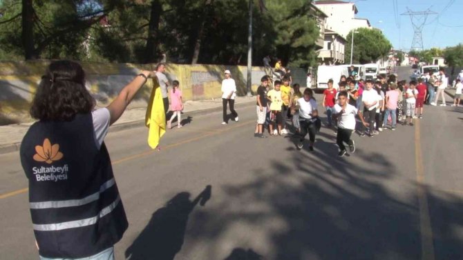 Sultanbeyli Belediyesi’nden “Haydi Çocuklar Mahallede Etkinlik Var” Şenliği