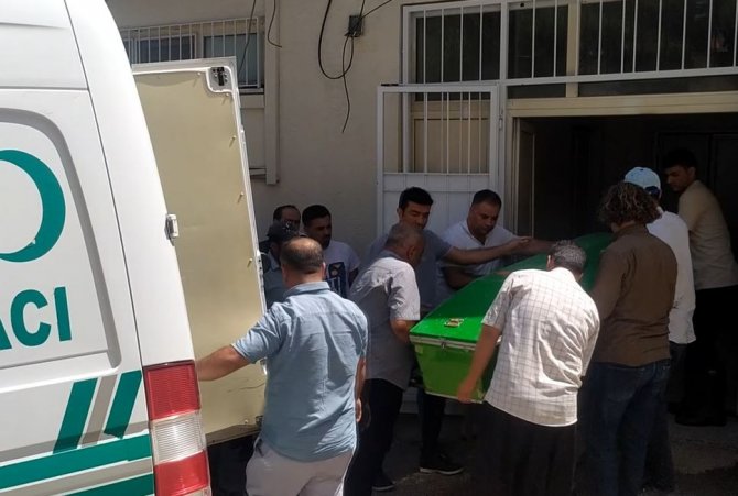 Süt Sağımı Yaparken Elektrik Akımına Kapılan Adam Kurtarılamadı