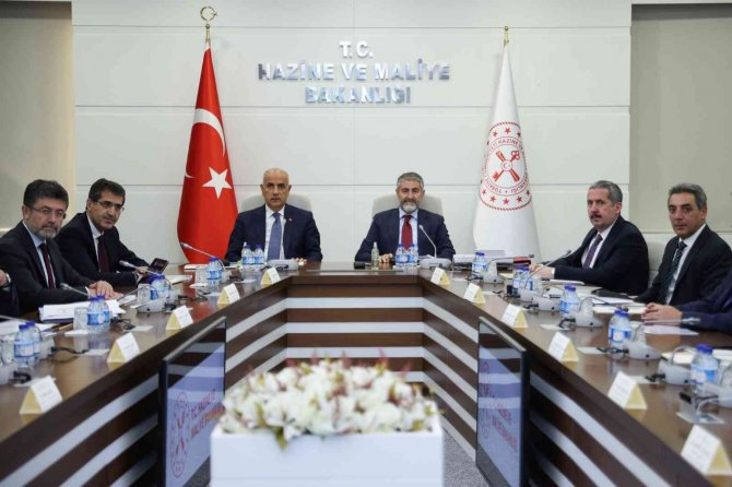 Gıda Ve Tarımsal Ürün Piyasaları İ̇zleme Ve Değerlendirme Komitesi Toplandı