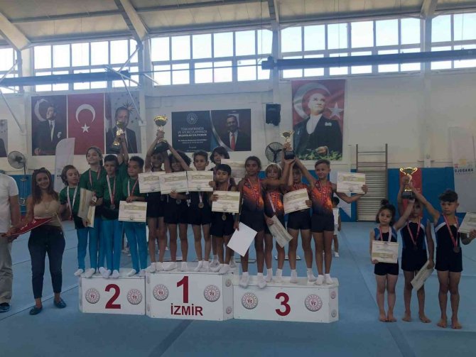 Kayseri Anali̇g Jimnastik Takımı Türkiye Şampiyonu Oldu