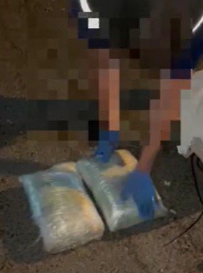 İ̇zmir’de Klima İçerisine Gizlenen 18 Kilo Uyuşturucuyu Ele Geçirildi
