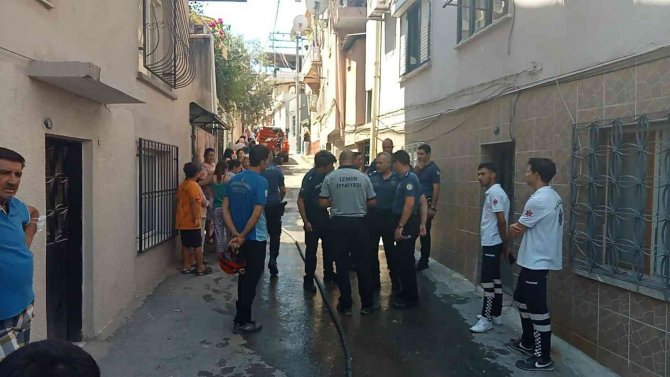 Madde Bağımlısı, Annesi Ve Kız Kardeşinin Yaşadığı Evi Kundakladı